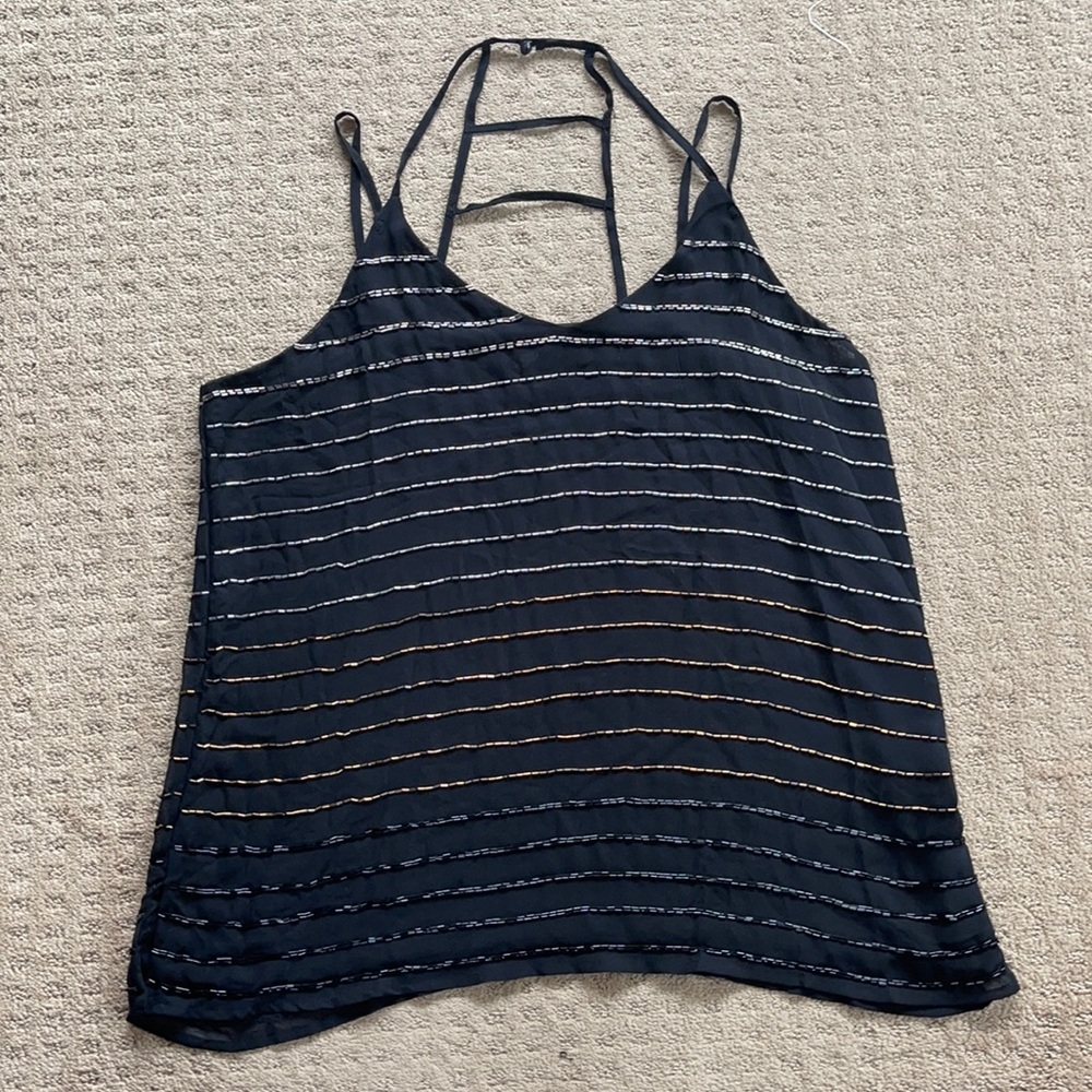 Super cute sparkly top!